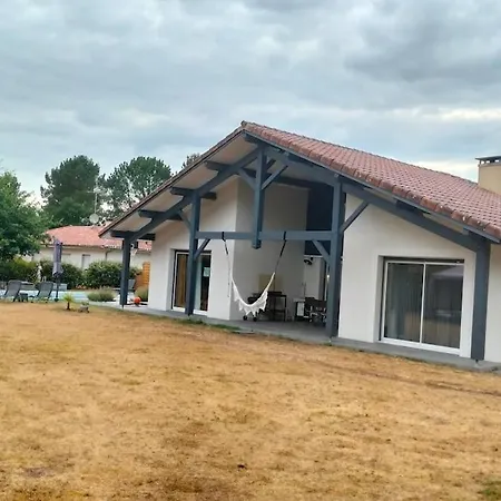 Maison Landaise - 165m2 Avec Piscine Ferienhaus